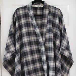 Michael Stars Women OS Flannel Poncho